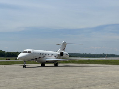 2009 Bombardier Global 5000: 