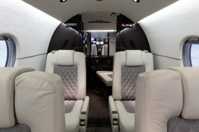 2008 Hawker 400XP: 