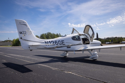 2006 Cirrus SR22 GTS: 