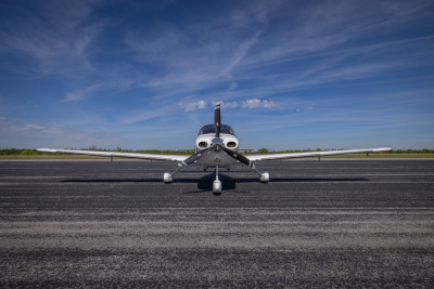 2006 Cirrus SR22 GTS: 