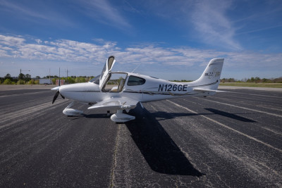 2006 Cirrus SR22 GTS: 