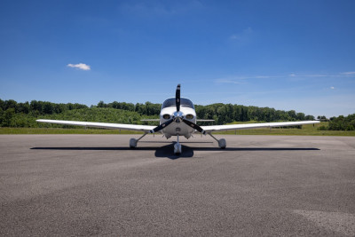 2006 Cirrus SR20 G2: 