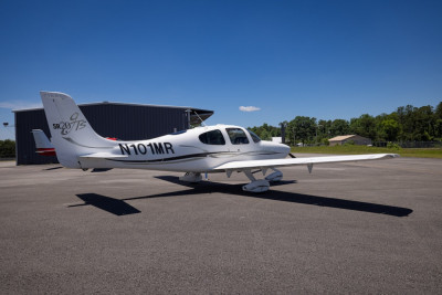 2006 Cirrus SR20 G2: 