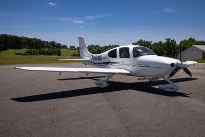 2006 Cirrus SR20 G2: 