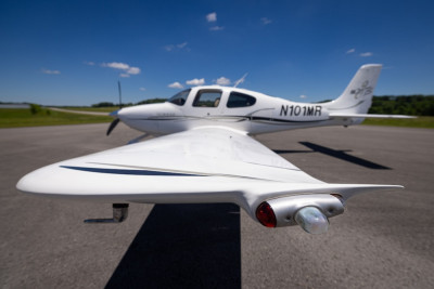 2006 Cirrus SR20 G2: 