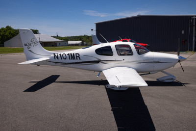 2006 Cirrus SR20 G2: 