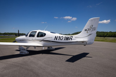 2006 Cirrus SR20 G2: 