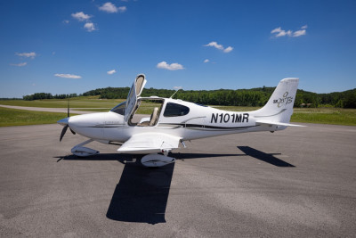 2006 Cirrus SR20 G2: 