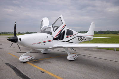 2017 Cirrus SR20 G6: 