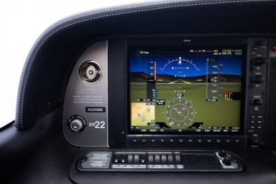 2016 Cirrus SR22 GTS: 