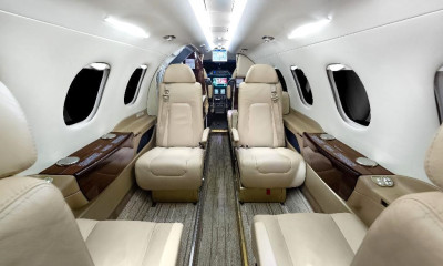 2015 Embraer Phenom 300: 