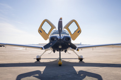 2019 Cirrus SR22T G6: 