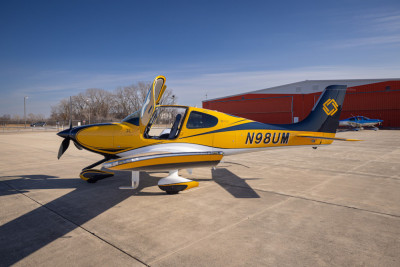 2019 Cirrus SR22T G6: 