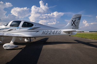 2012 Cirrus SR22T G3 GTS: 