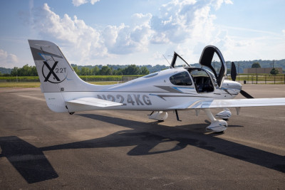 2012 Cirrus SR22T G3 GTS: 