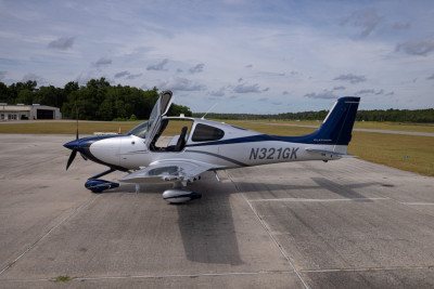 2015 Cirrus SR22 G5: 