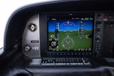 2015 Cirrus SR22 G5: 