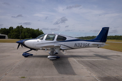 2015 Cirrus SR22 G5: 