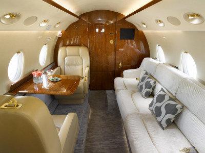 2008 Gulfstream G200: 