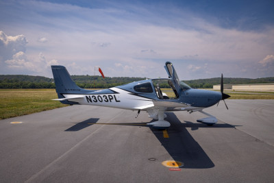 2021 Cirrus SR22 G6 GTS: 