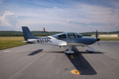 2021 Cirrus SR22 G6 GTS: 