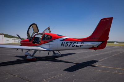 2023 Cirrus SR22T G6 GTS: 