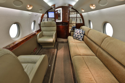 2000 Gulfstream G200: 