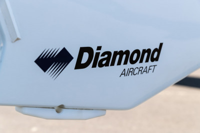 2015 Diamond DA42: 