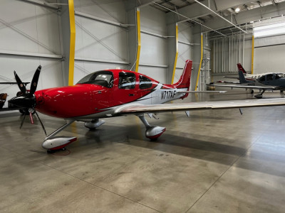 2022 Cirrus SR22T G6 GTS: 