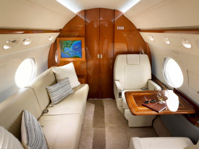 1998 Gulfstream G-V: 