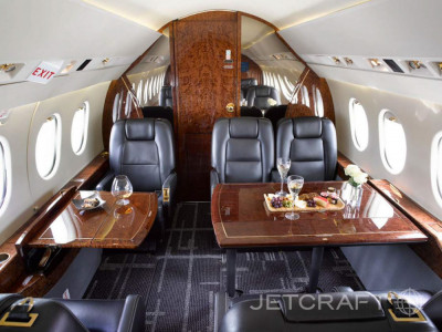 2000 Dassault Falcon 2000: 