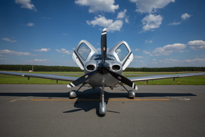 2013 Cirrus SR22 GTS: 