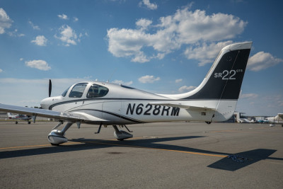 2013 Cirrus SR22 GTS: 