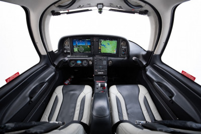 2013 Cirrus SR22 GTS: 