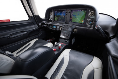 2013 Cirrus SR22 GTS: 