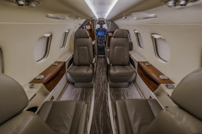 2014 Embraer Phenom 300: 