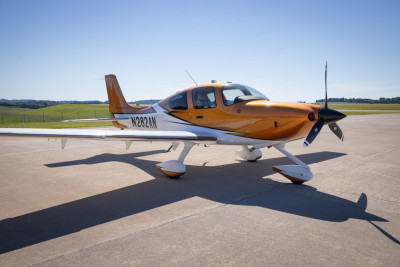 2023 Cirrus SR22 G6 GTS: 