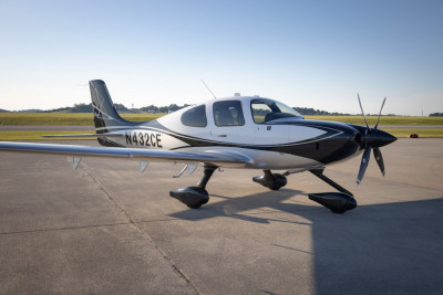 2022 Cirrus SR22T G6 GTS: 