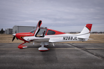 2019 Cirrus SR22T G6: 