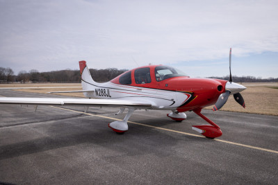 2019 Cirrus SR22T G6: 