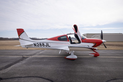 2019 Cirrus SR22T G6: 