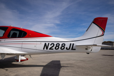 2019 Cirrus SR22T G6: 