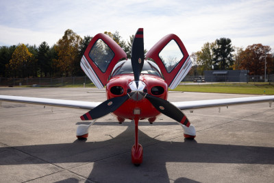 2019 Cirrus SR22T G6: 