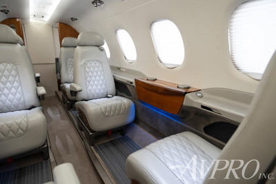 2011 Embraer Phenom 300: 