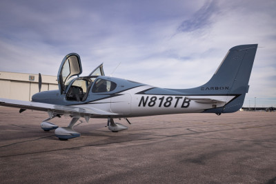 2021 Cirrus SR22T G6 GTS: 