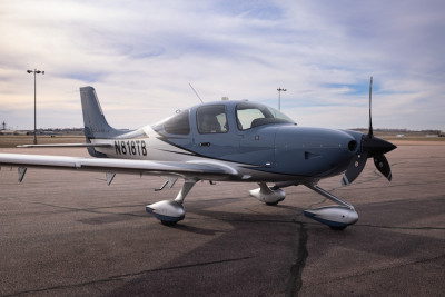 2021 Cirrus SR22T G6 GTS: 