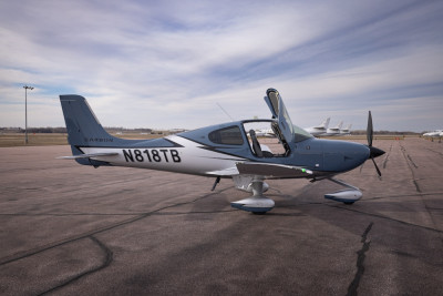 2021 Cirrus SR22T G6 GTS: 