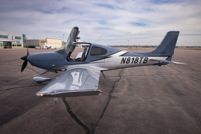 2021 Cirrus SR22T G6 GTS: 