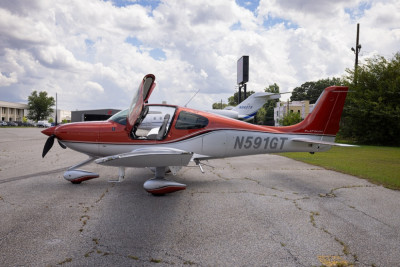 2018 Cirrus SR22T G6 GTS: 