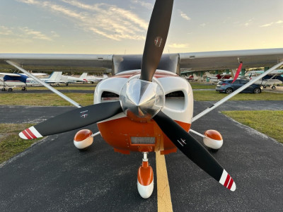 2002 Cessna 182T Skylane: 